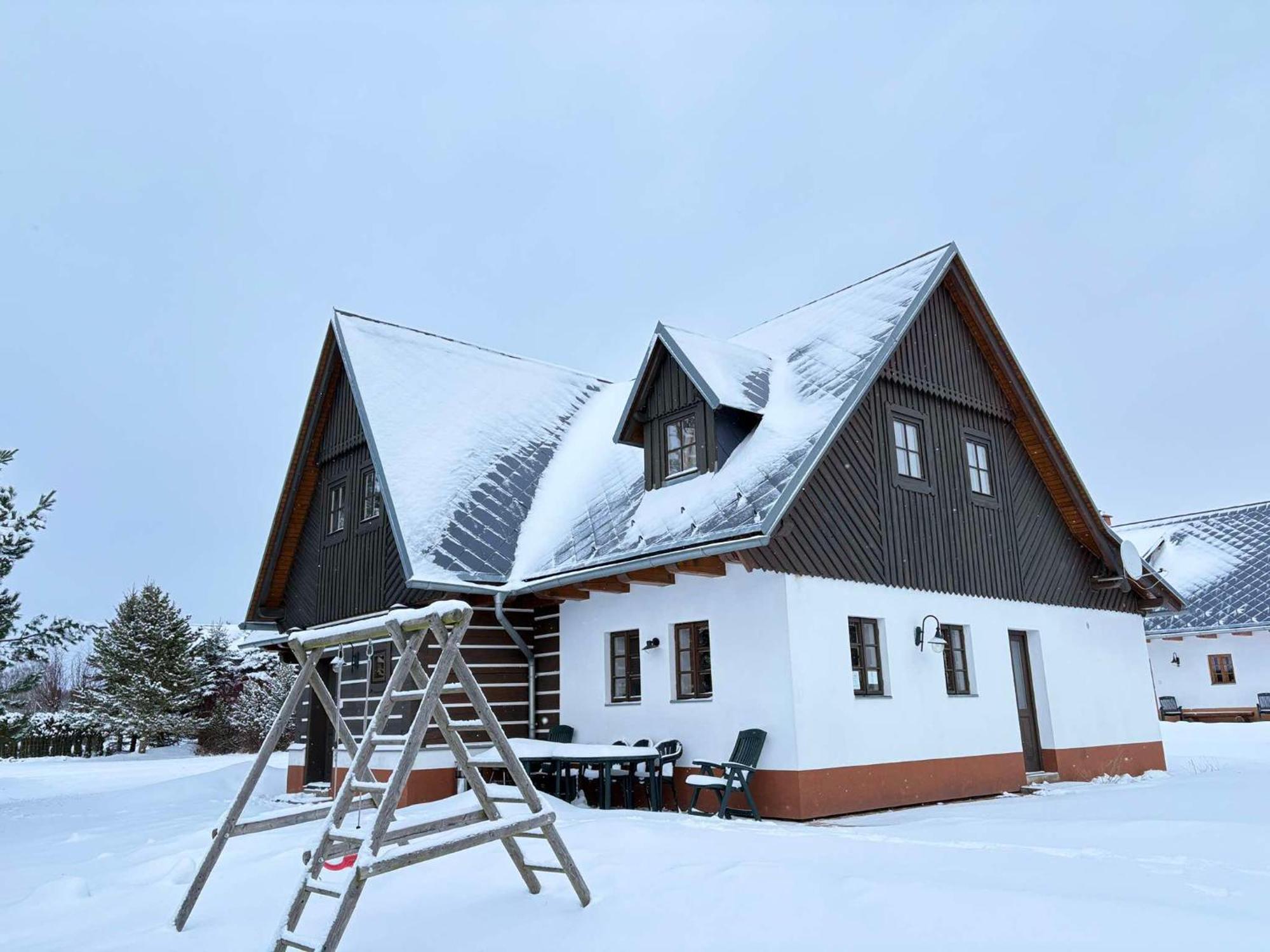 6 Holiday home *